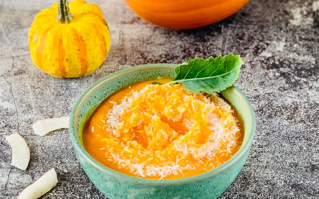Crunchy Kürbis Kokos Suppe