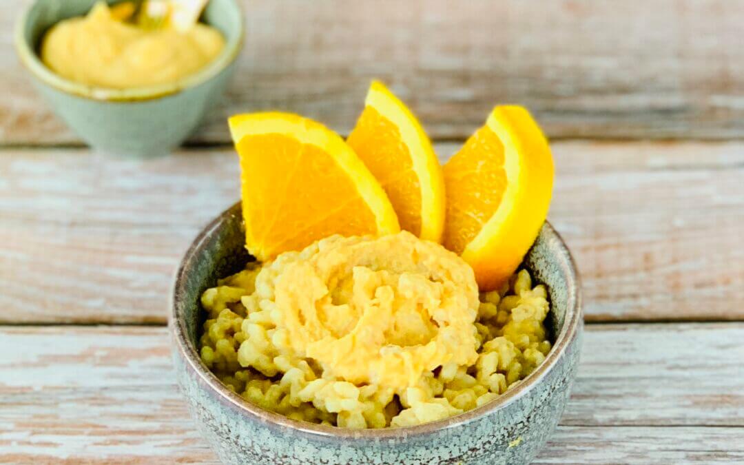 Gerstenporridge mit Linsenhummus