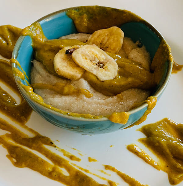 Protein Bananen Dinkelgriess Porridge
