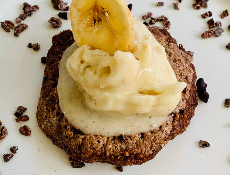Schoko-Pancakes mit Bananeneis