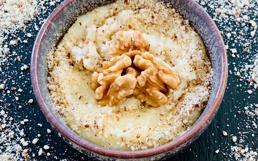 Low Carb Walnuss Dinkelgriess Porridge