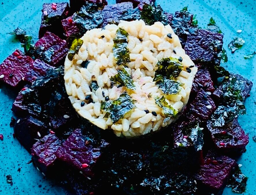 Japanisches Risotto mit gebackener roter Beete